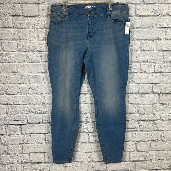 Old Navy Denim - Old Navy Super Skinny Jeans Size 18 LONG NWT